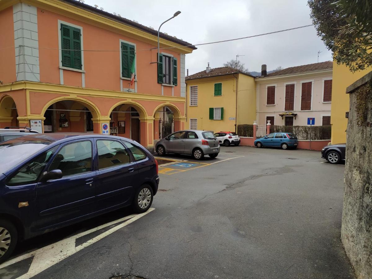 Casa Sasso E Legno Lägenhet Omegna Exteriör bild